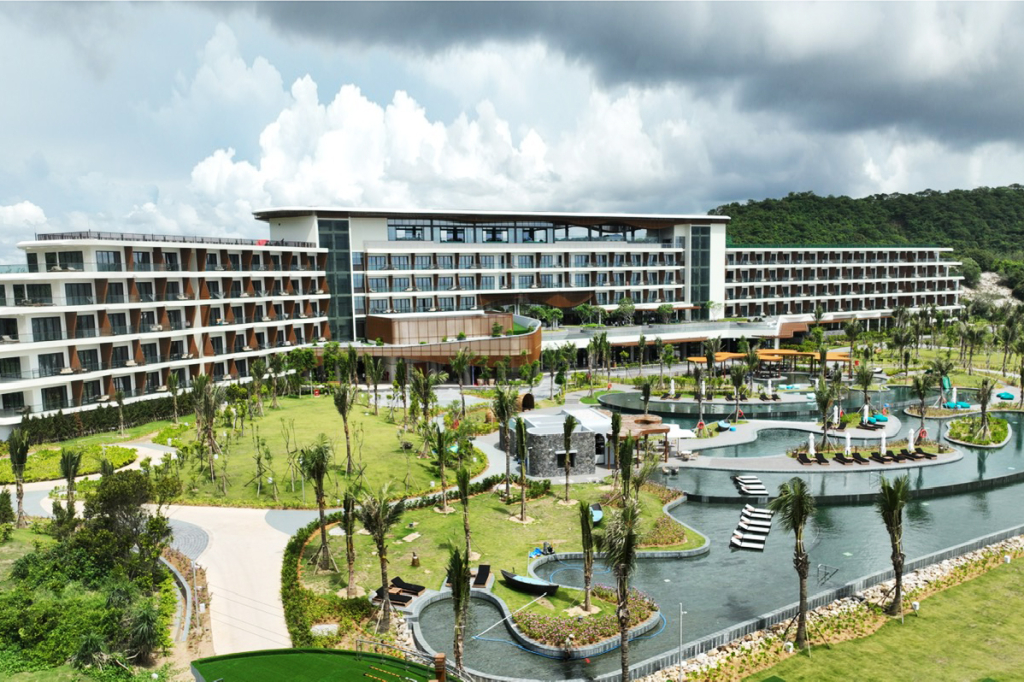 Khu vực khép kín (resort,....)